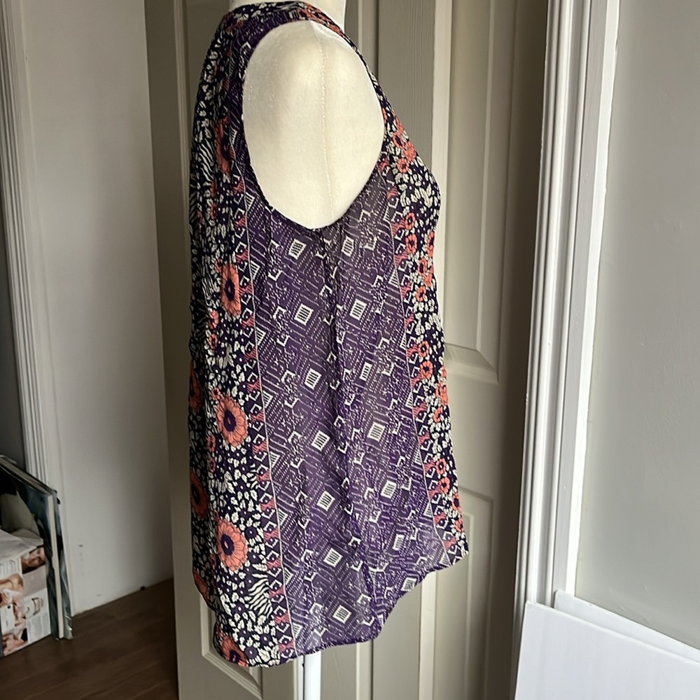 Joie v neck silk tunic floral top - Picture 6 of 11
